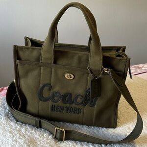 Coach cargo tote